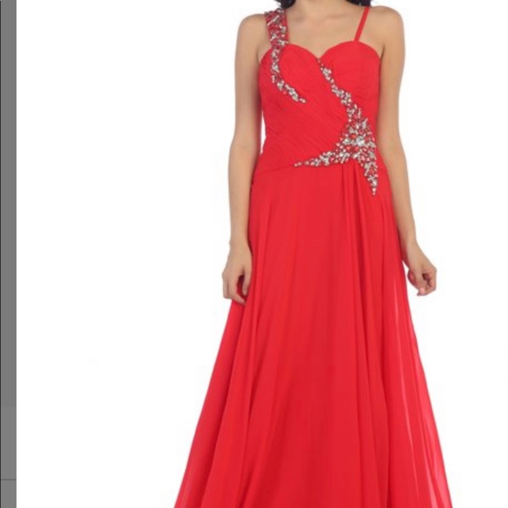Red Bead-Accent Sweetheart Gown